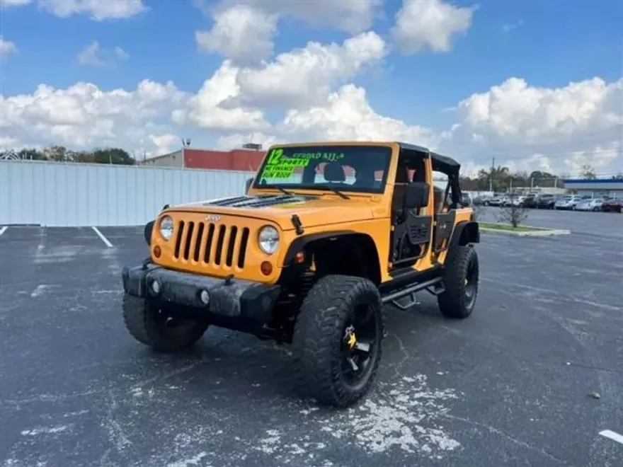 2012 Jeep Wrangler Unlimited Rubicon Sport photo 1