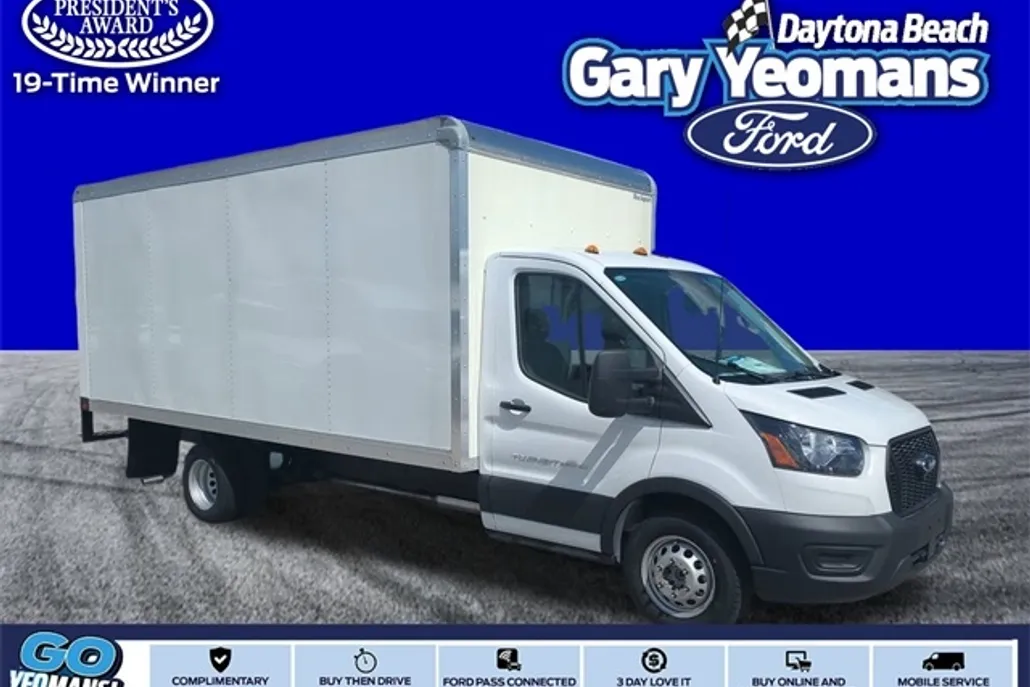 2024 Ford Transit Chassis Cutaway photo 1