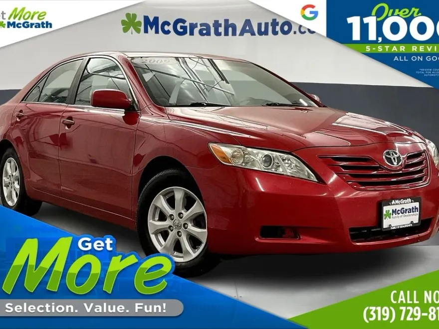 2009 Toyota Camry LE photo 1