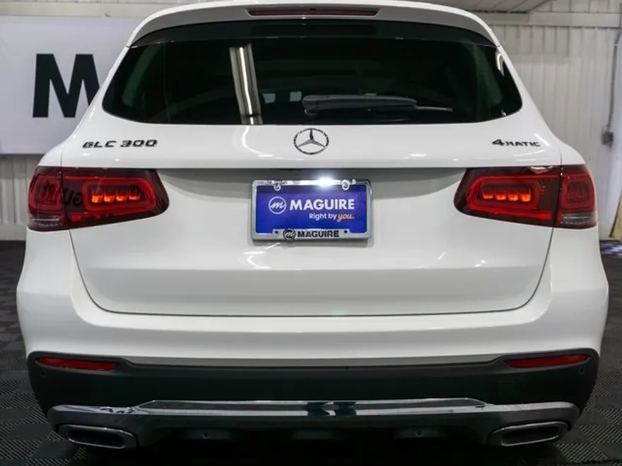 2022 Mercedes Benz GLC 300 4MATIC photo 1