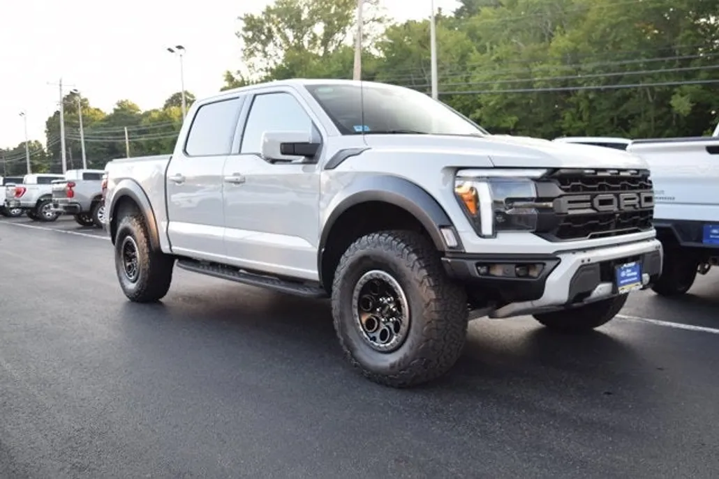 2024 Ford F-150 Raptor photo 1