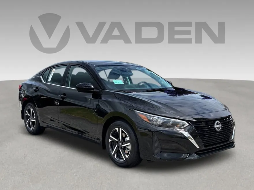 2025 Nissan Sentra SV photo 1