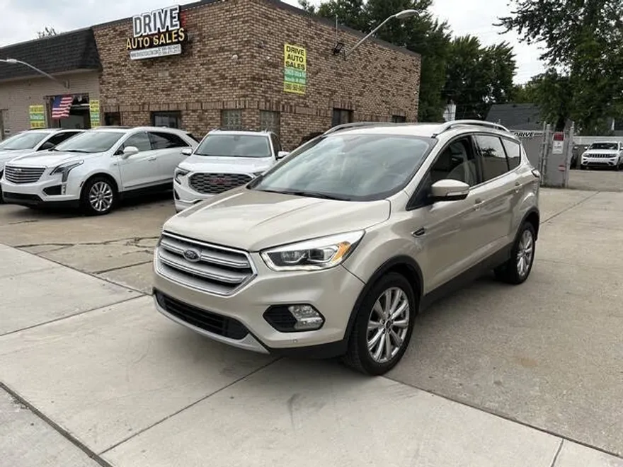 2018 Ford Escape Titanium photo 1