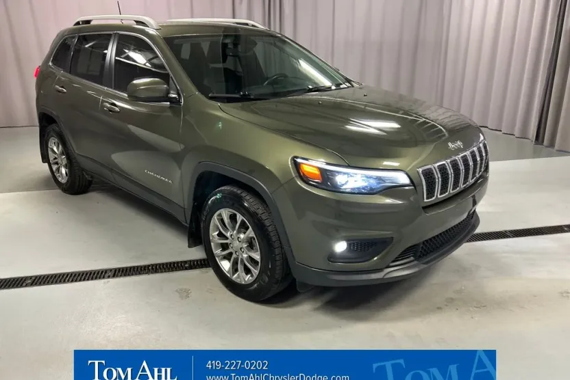 2019 Jeep Cherokee Latitude photo 1