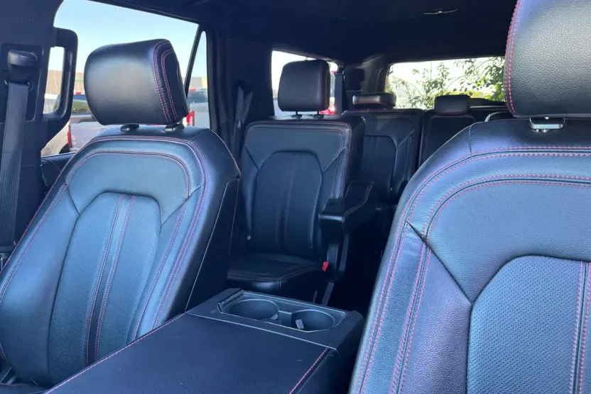 2019 Ford Expedition MAX Limited photo 1