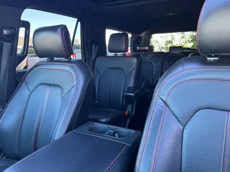 2019 Ford Expedition MAX Limited photo 1