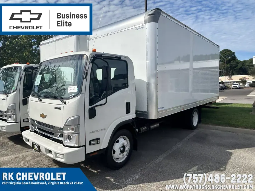 2025 Chevrolet Silverado 4500HD photo 1