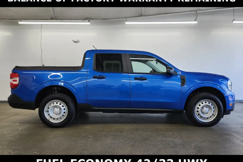 2022 Ford Maverick XL photo 1