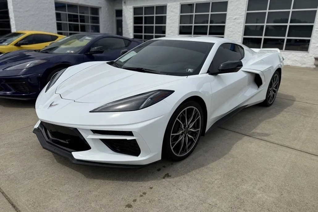 2023 Chevrolet Corvette Stingray 1LT photo 1