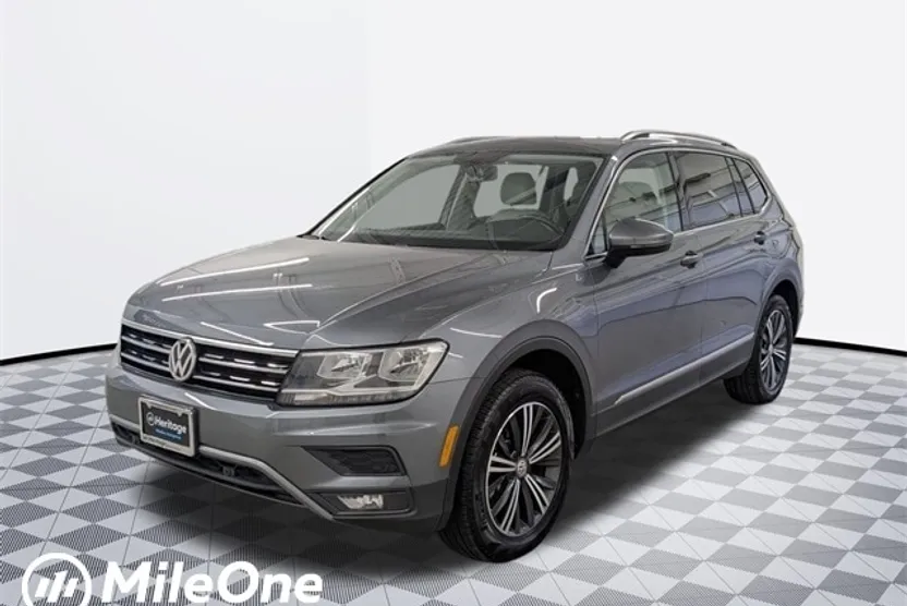 2019 Volkswagen Tiguan SEL photo 1