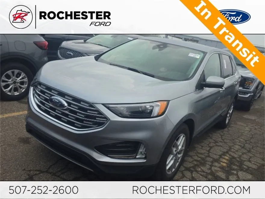 2022 Ford Edge SEL photo 1