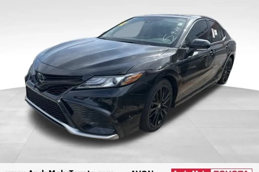 2023 Toyota Camry XSE photo 1