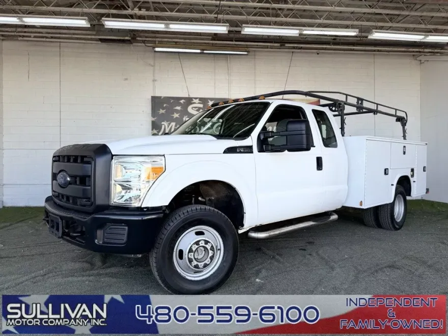 2016 Ford F-350 XL photo 1