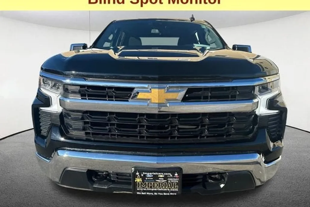 2024 Chevrolet Silverado 1500 LT photo 1