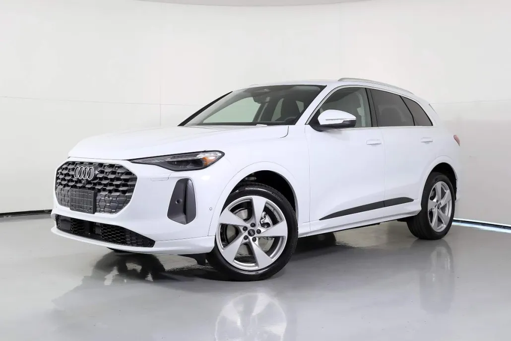 2025 Audi Q5 Premium Plus TFSI photo 1