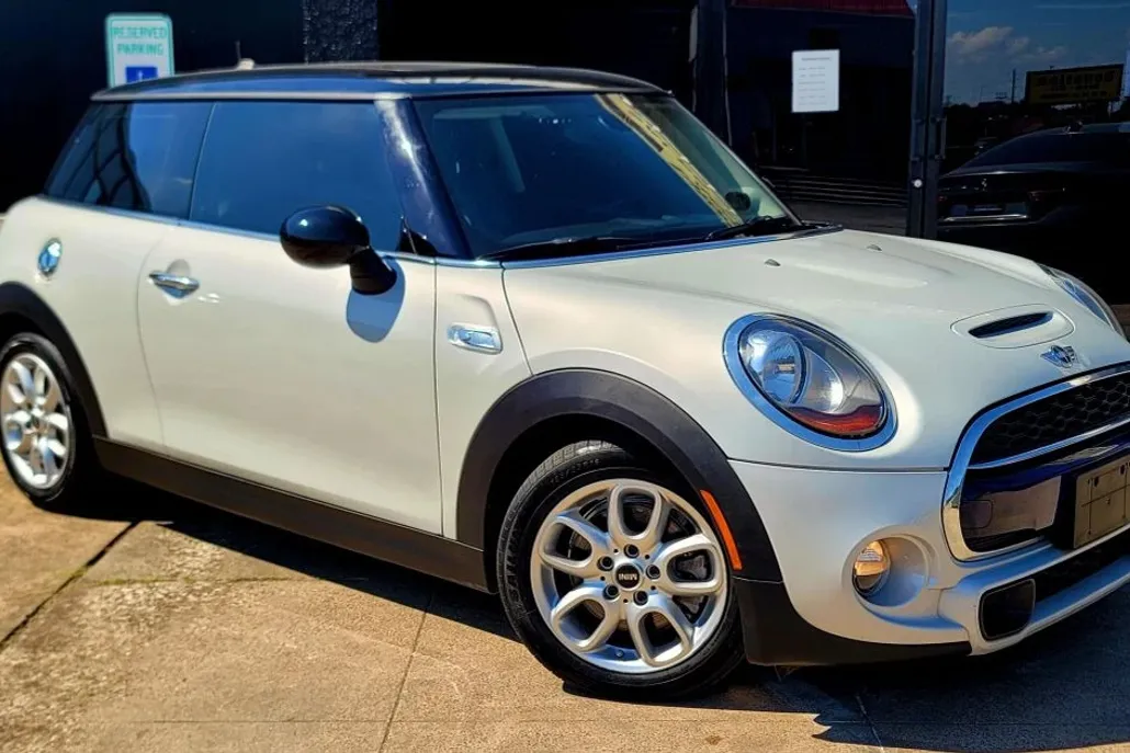 2015 Mini Cooper 2 Door Hardtop S photo 1