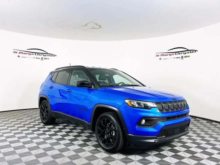 2022 Jeep Compass Altitude photo 1