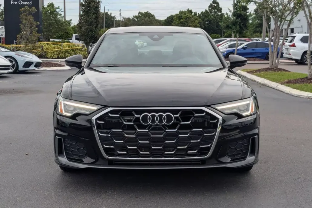 2024 Audi A6 Premium Plus TFSI Quattro photo 1