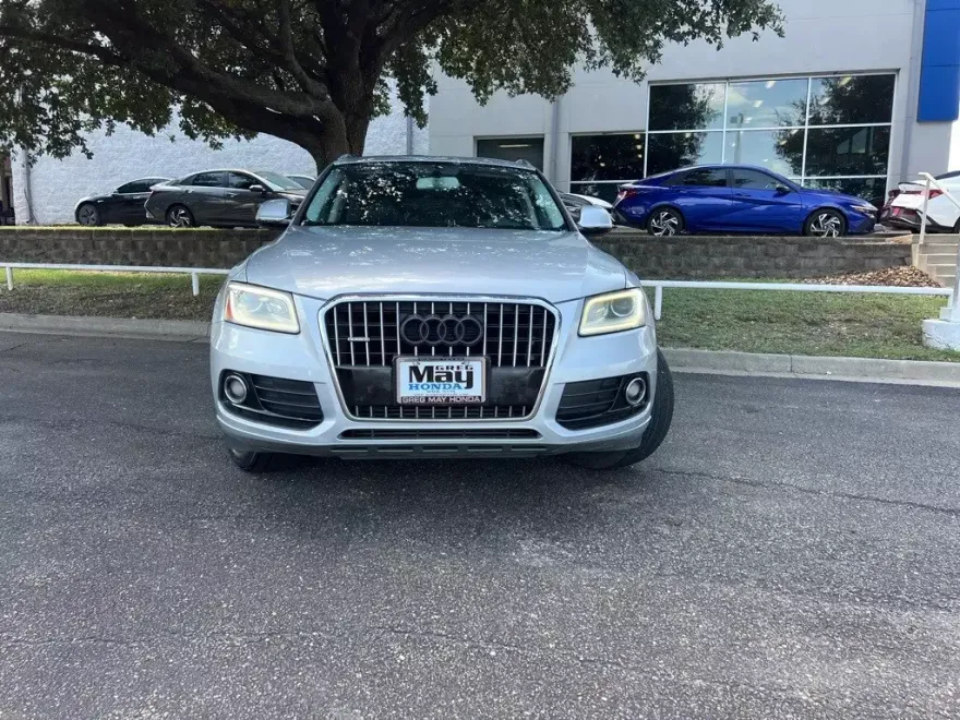 2015 Audi Q5 2.0T Premium photo 1