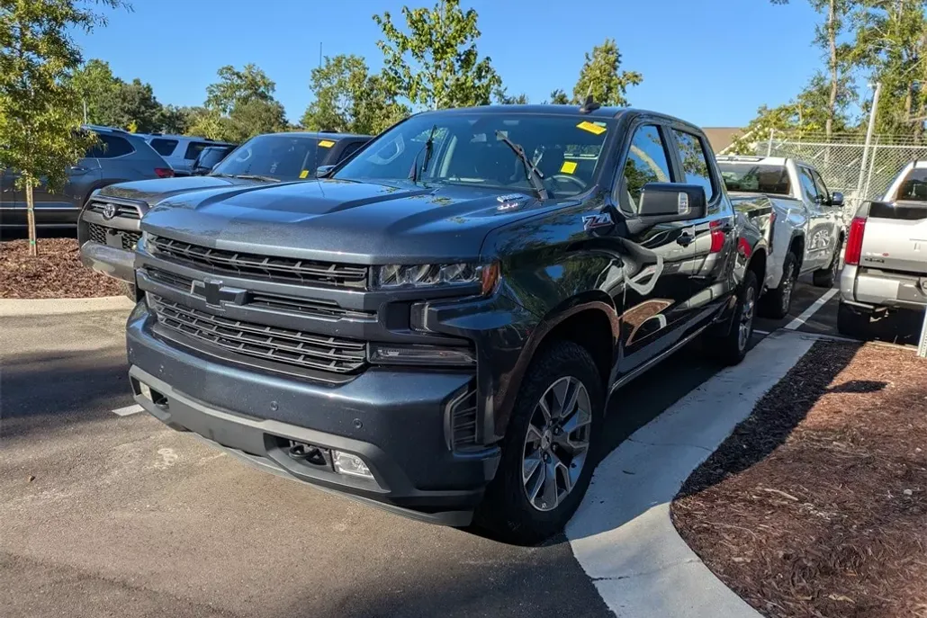 2022 Chevrolet Silverado 1500 RST photo 1