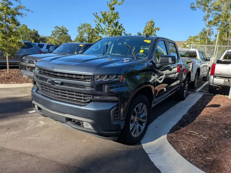 2022 Chevrolet Silverado 1500 RST photo 1