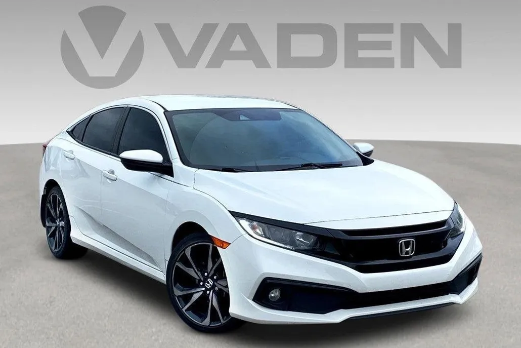 2021 Honda Civic Sport photo 1