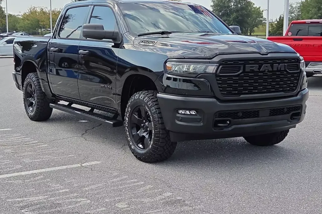 2025 Ram 1500 Warlock photo 1