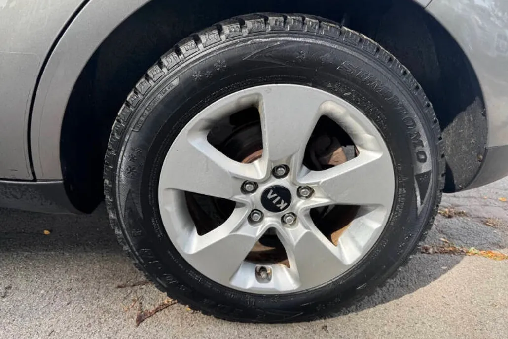2017 Kia Soul Base photo 1