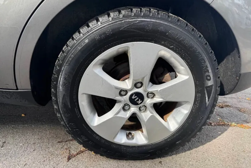 2017 Kia Soul Base photo 1