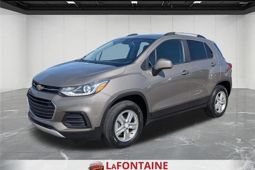 2021 Chevrolet Trax LT photo 1