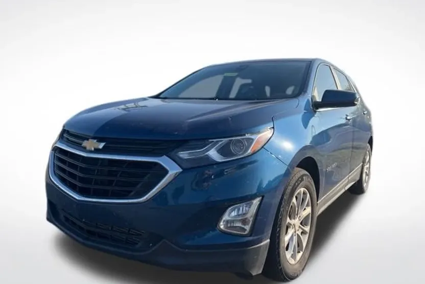 2021 Chevrolet Equinox LT photo 1