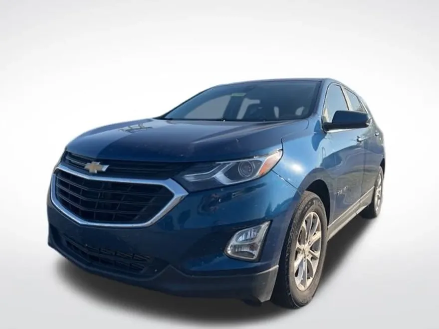 2021 Chevrolet Equinox LT photo 1