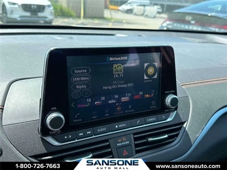2022 Nissan Altima 2.5 SR photo 26
