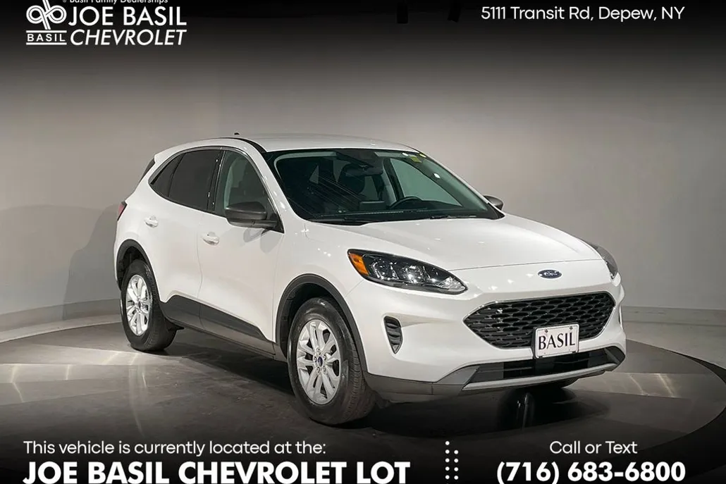 2022 Ford Escape SE photo 1
