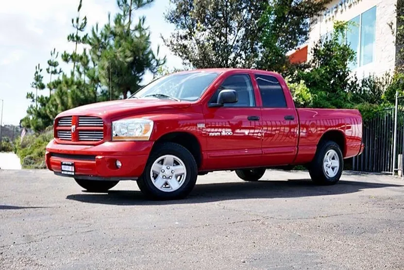 2006 Dodge Ram SLT photo 1