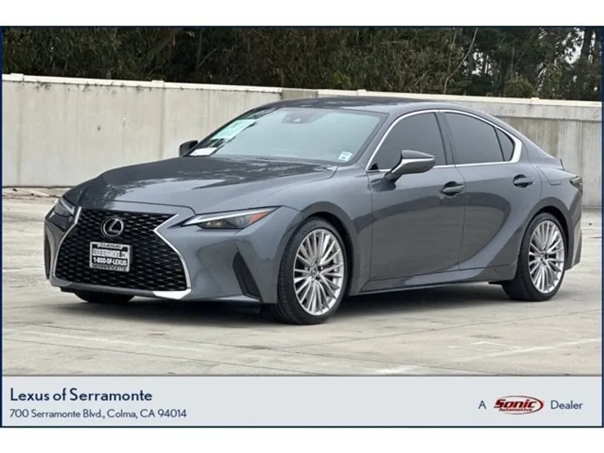 2023 Lexus IS 300 photo 1