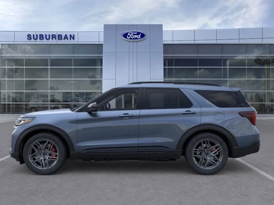 2025 Ford Explorer ST photo 1