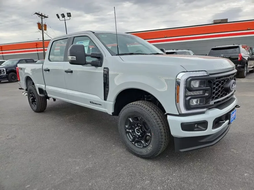 2026 Ford F-350 photo 1