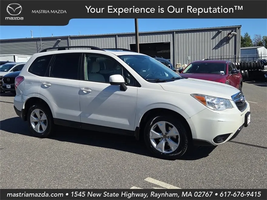 2014 Subaru Forester 2.5i Premium photo 1