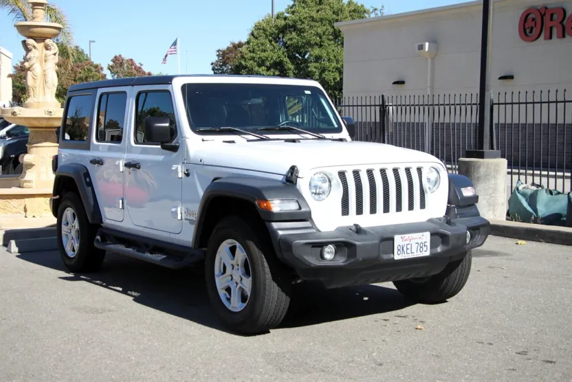 2018 Jeep Wrangler Unlimited Sport photo 1