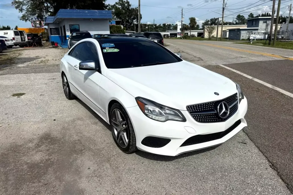 2014 Mercedes Benz E 350 Coupe photo 1