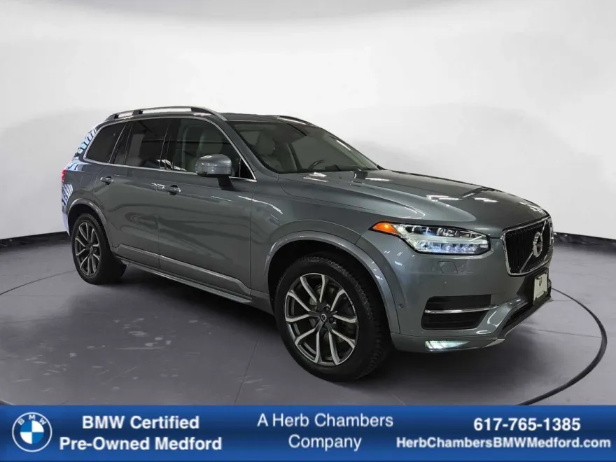 2018 Volvo XC90 T6 AWD Momentum photo 1