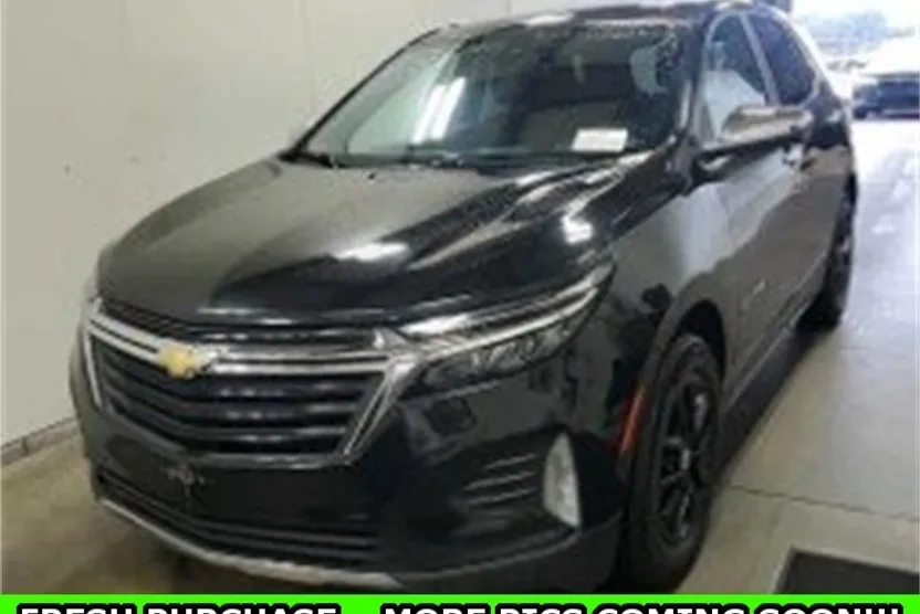 2023 Chevrolet Equinox LT photo 1