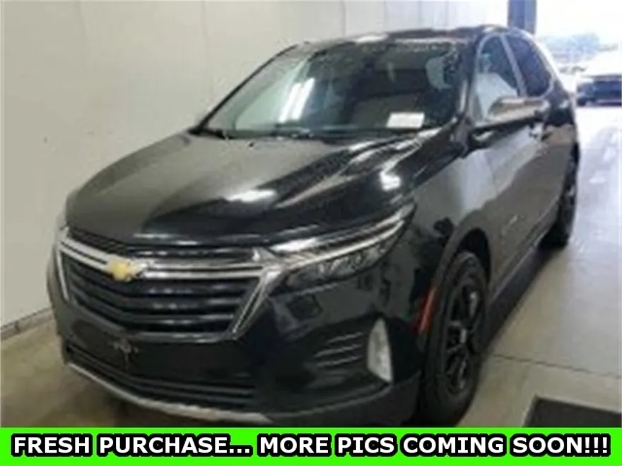 2023 Chevrolet Equinox LT photo 1