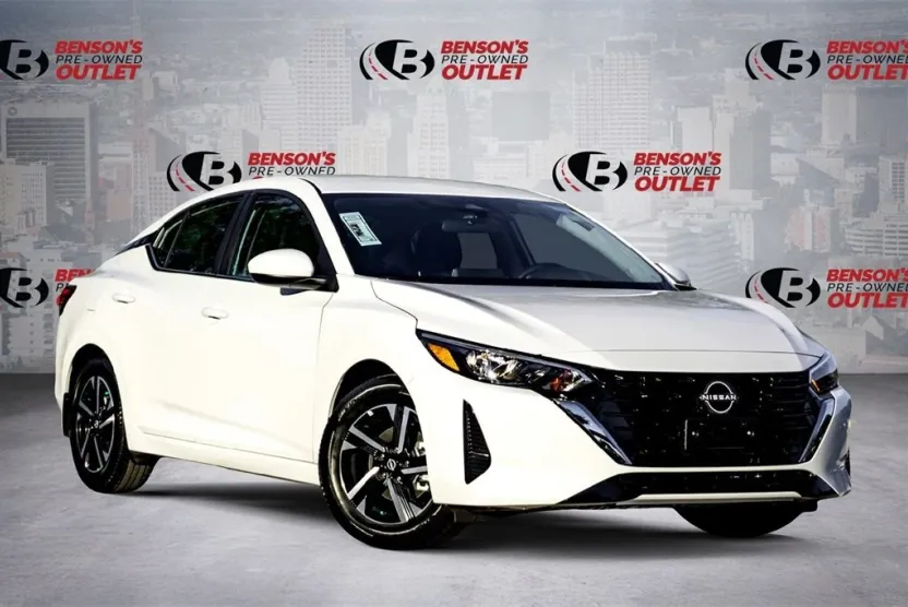 2025 Nissan Sentra SV photo 1