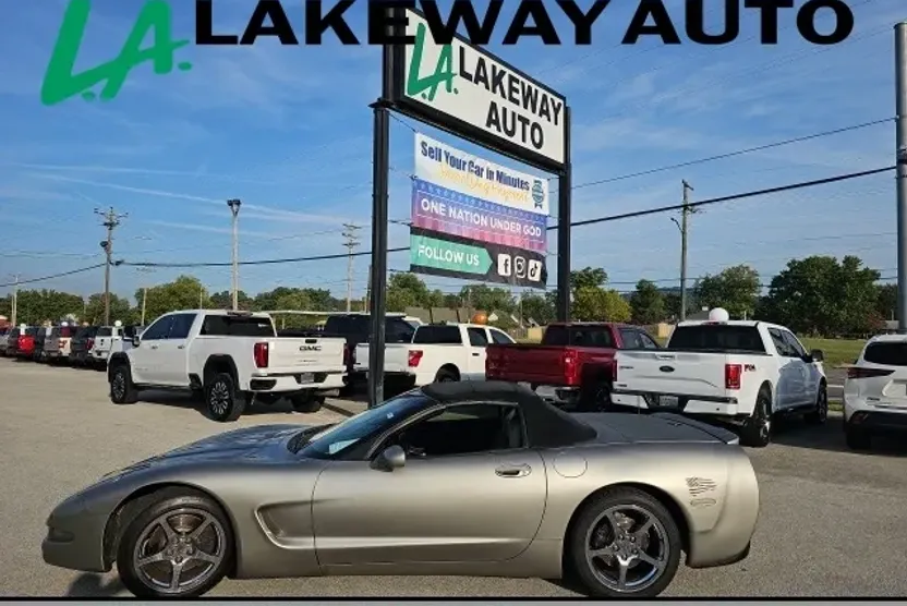 1999 Chevrolet Corvette Base photo 1