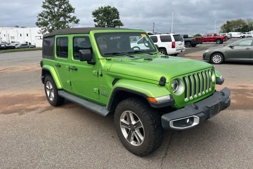 2019 Jeep Wrangler Unlimited Sahara photo 1