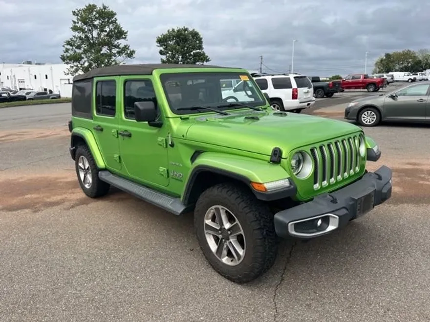 2019 Jeep Wrangler Unlimited Sahara photo 1