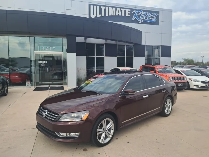 2014 Volkswagen Passat TDI SEL Premium photo 1