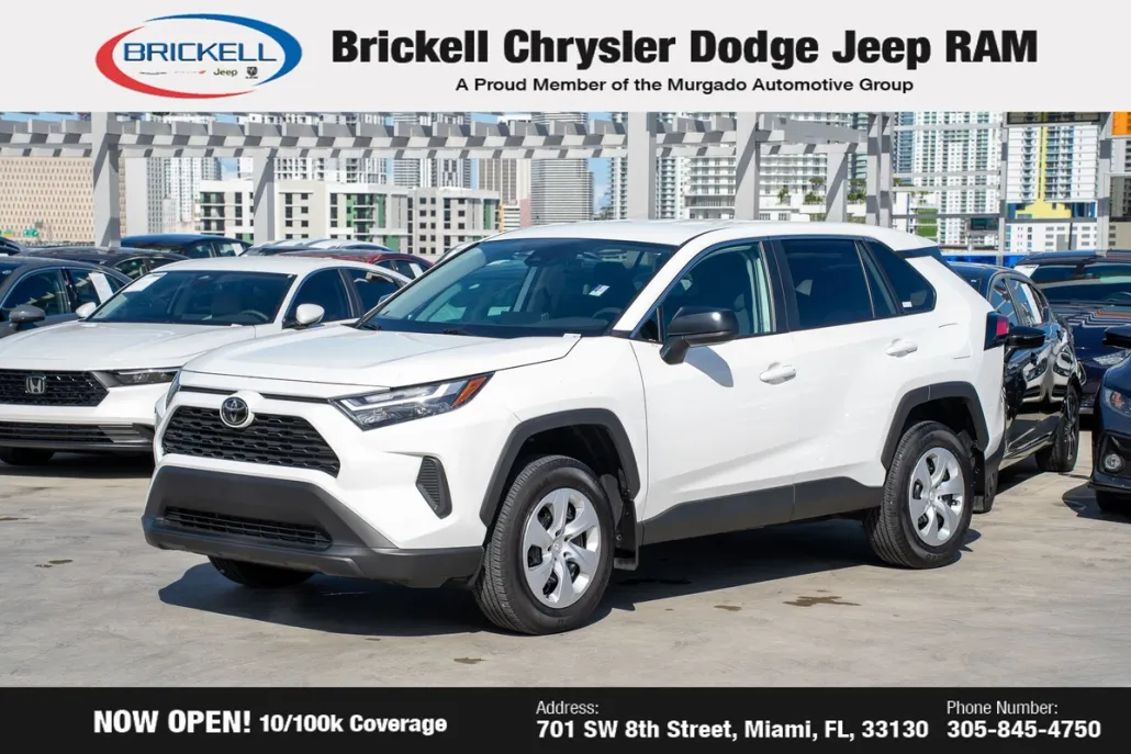 2025 Toyota RAV4 LE photo 1